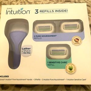 Schick Intuition Razor Set Handle 3 Refills